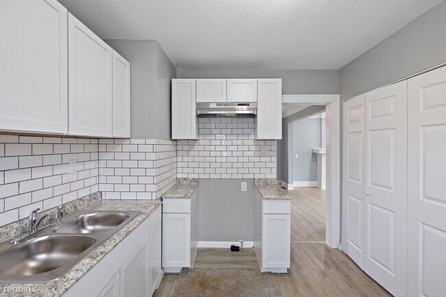 Foto del edificio - 2 br, 1 bath House - 14172 Strathmoor St