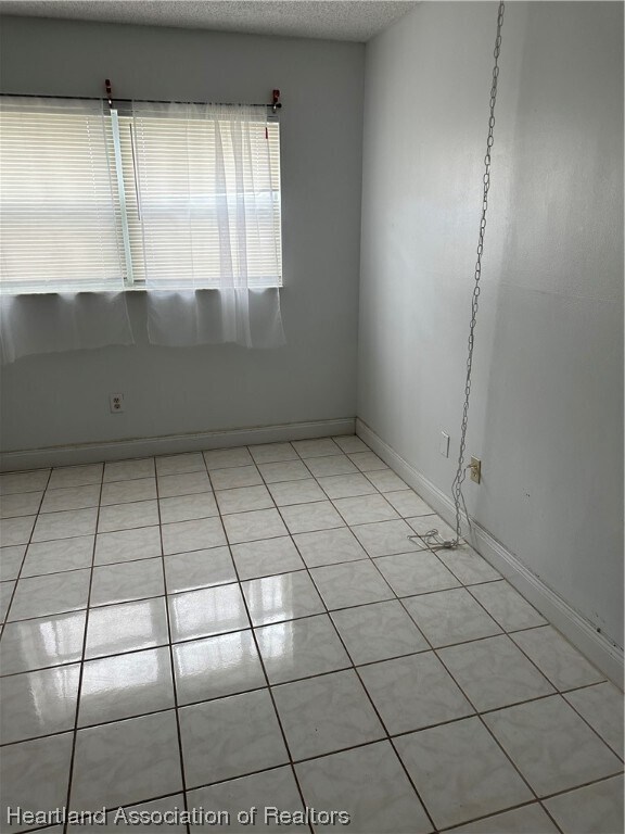 216 Golf Villas Ct NW, Lake Placid, FL 33852 Condo for Rent in Lake