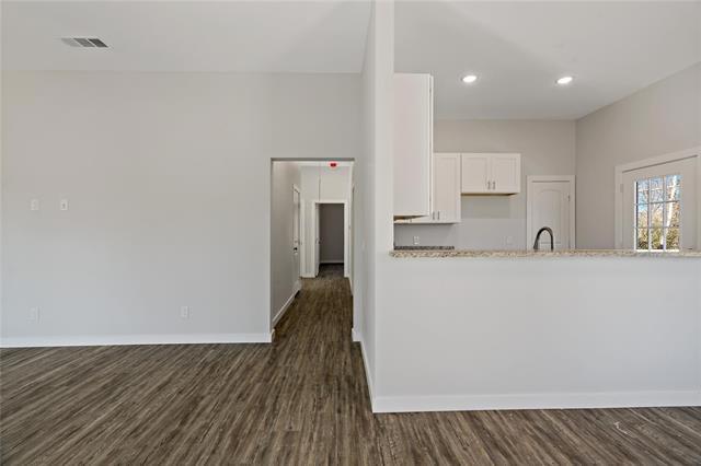 Foto del edificio - 1420 Fitzhugh Ave