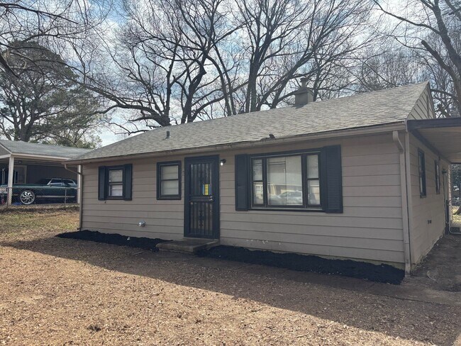 Foto del edificio - 837 Carrolton Rd