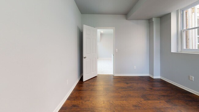 Foto del edificio - 1915 West Erie Ave