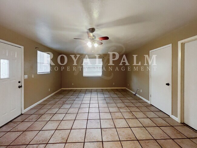 Foto del edificio - You Had Me at Bonita — 1Bed, 1Bathroom, w/ $400 Move-In Perk!