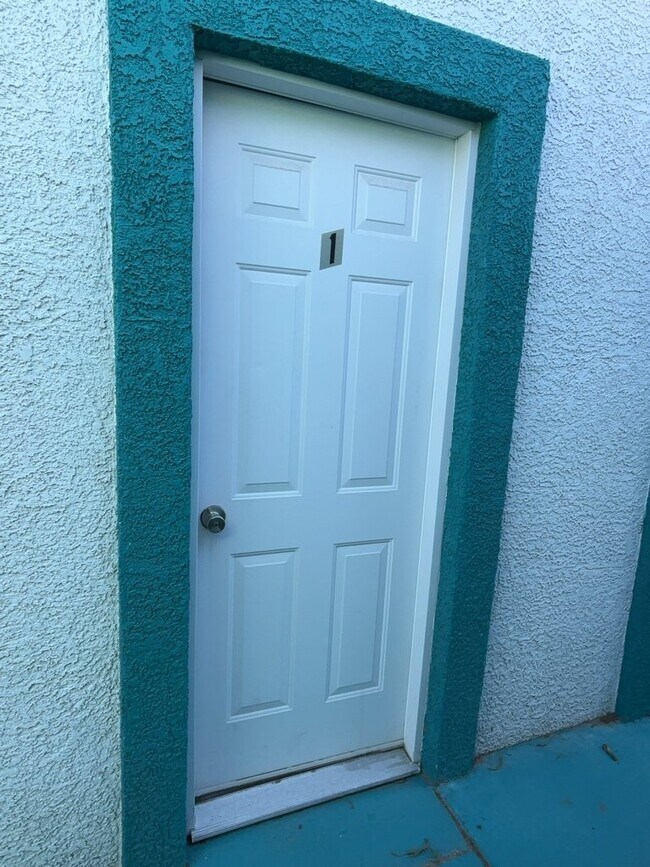 Foto del edificio - Cozy 2-Bed Oasis in the Heart of Downtown Las Vegas – Perfect for Urban Living!