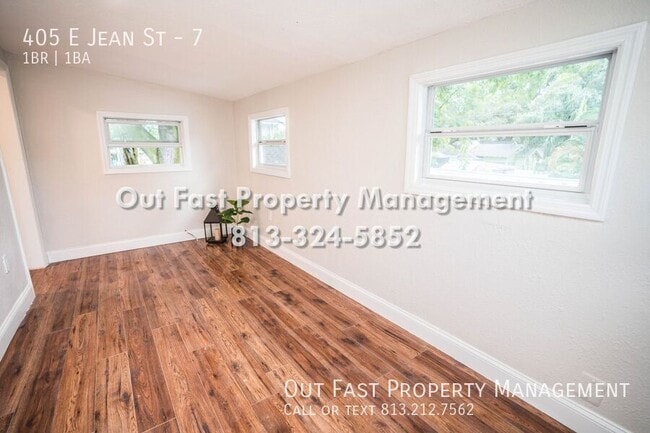 Foto del edificio - 405 E Jean St