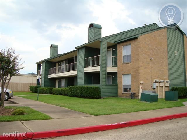 Foto del edificio - 502 E Sam Houston Pky S