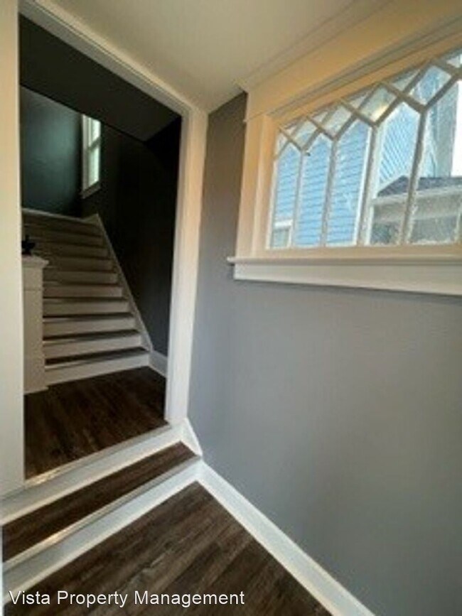 Building Photo - 2 br, 1 bath House - 1730 1/2 South M St