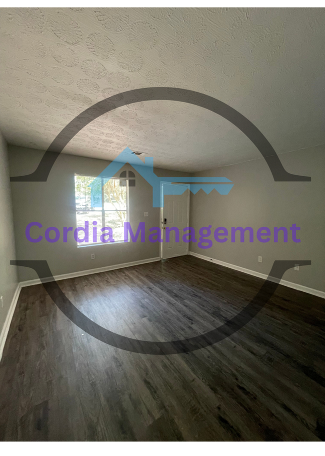 Foto del edificio - 3 bedroom 2 Bath Home +Large bonus room next to park in Jonesboro