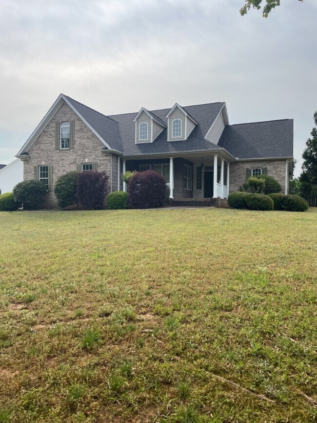 Beautiful Piedmont Home House Rental in Piedmont, SC