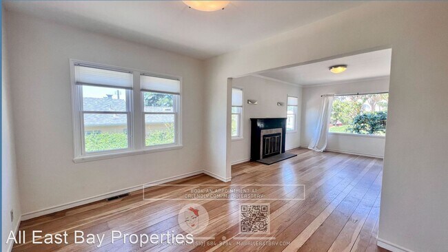 Foto del edificio - 2 br, 1 bath House - 3758 Madrone Ave