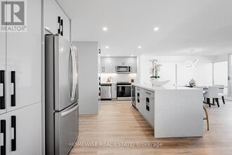 Building Photo - 7 Jackes Ave