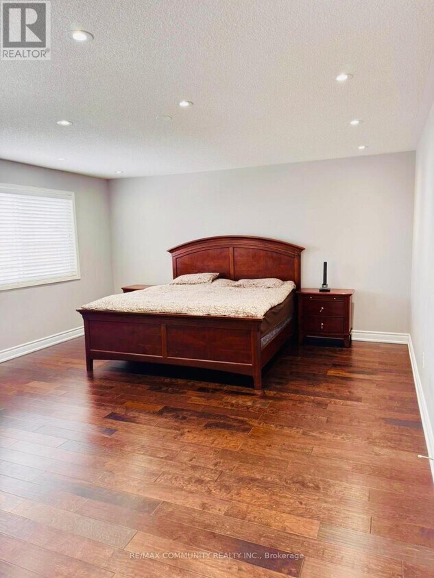 Photo du bâtiment - 1059 Coldstream Dr