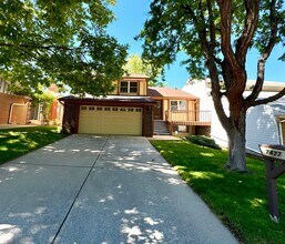 Building Photo - 7477 W Cedar Cir