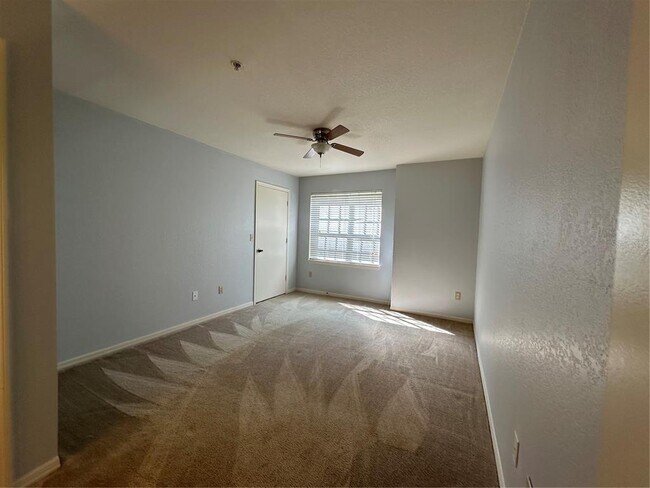 Foto del edificio - 7270 Westpointe Blvd