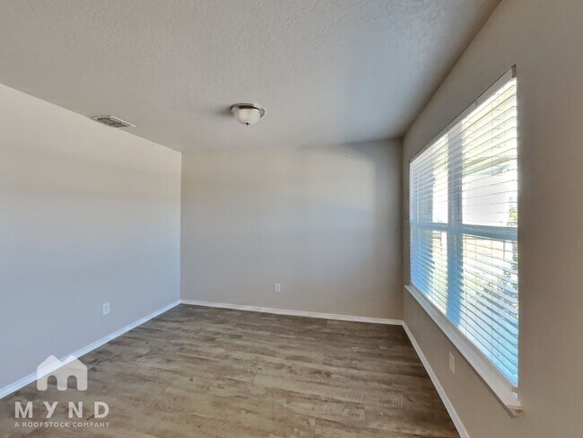 Building Photo - 4007 Turning Pine Edge