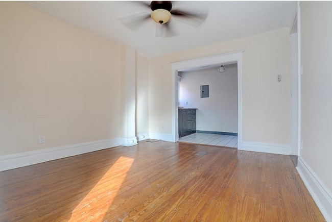 Building Photo - 13 Bellefair Ave