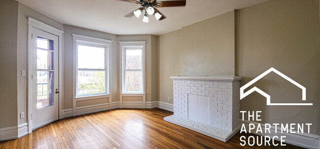 Foto del edificio - 4318 N Sheridan Rd