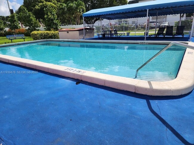 Foto del edificio - 1700 NW 58th Terrace