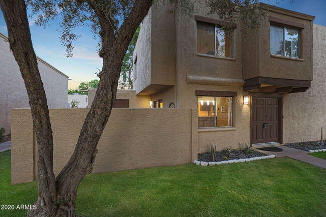 Foto del edificio - 4240 N 81st St