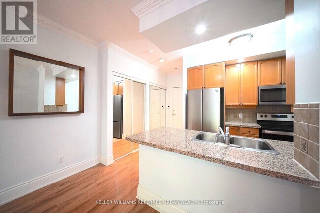 Building Photo - 10 Northtown Way