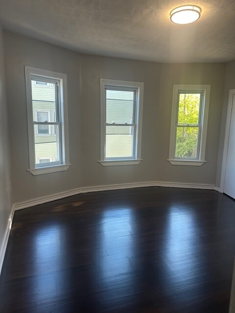 Foto principal - 96 Heath St