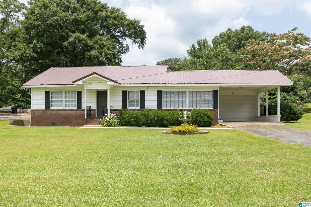 1014 Union Grove Rd, Adamsville, AL 35005 House Rental in Adamsville