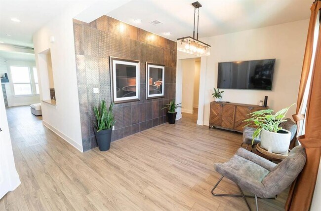 Building Photo - 2517 Caddo Canoe Dr