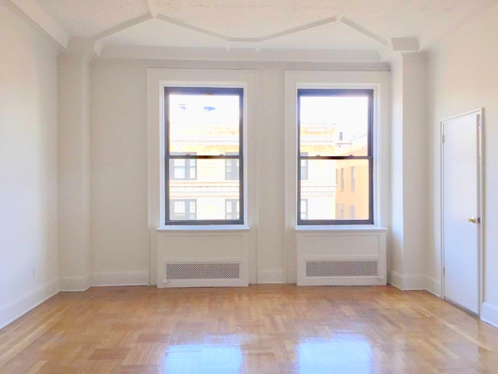 Primary Photo - 1180 Madison Ave