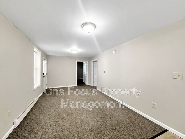 Foto del edificio - 539 W Church St