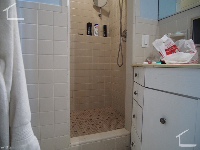 Foto del edificio - 1524 Commonwealth Ave