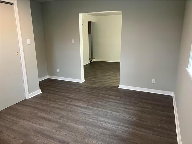 Foto del edificio - 501 Monocacy Dr