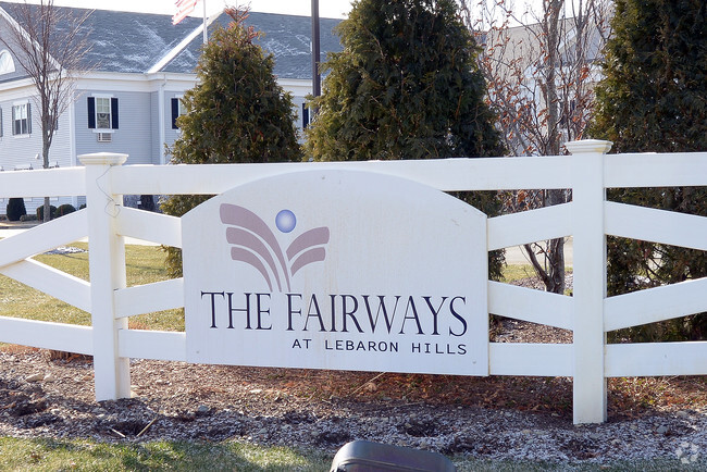 Foto del edificio - The Fairways