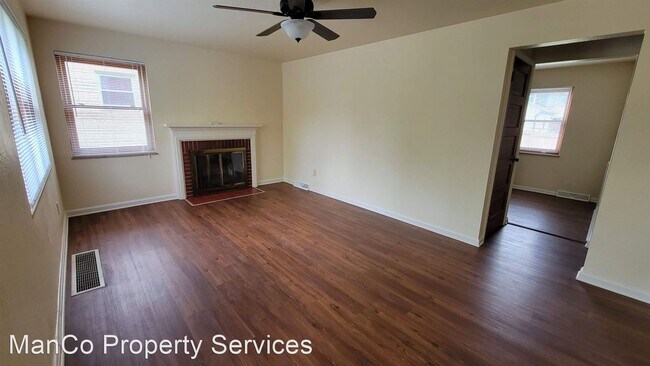 Building Photo - 3 br, 1 bath House - 2334 Alpine Way