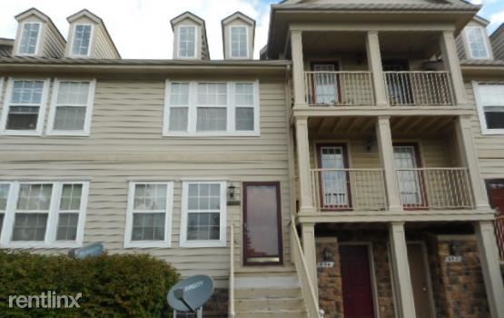 Primary Photo - 2 br, 2 bath Condo - 636 Lydia Ln