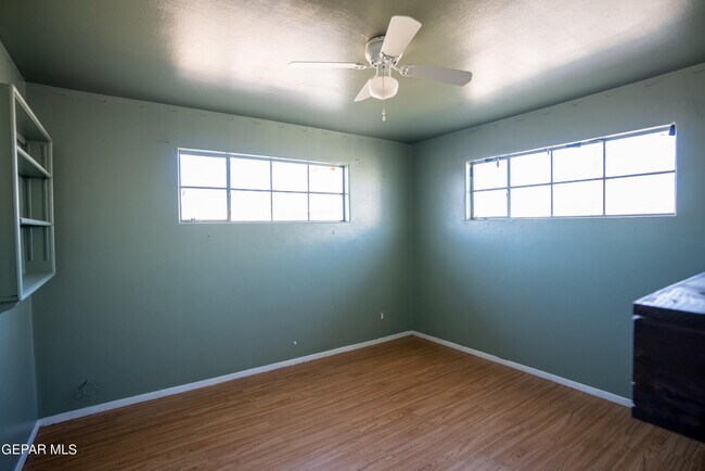 Building Photo - 1128 Winston Pl