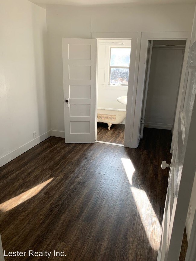 Building Photo - 1 br, 1 bath House - 2124 Applegate