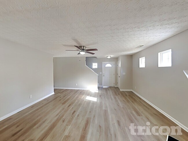 Foto del edificio - 177 Arrowhead Dr