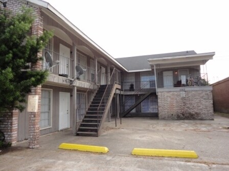 Building Photo - 6962 Titian Ave