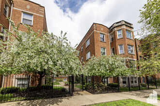 Building Photo - 1622 W Columbia Ave