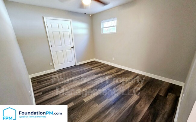 Foto del edificio - 2400 Alcy Park Ln