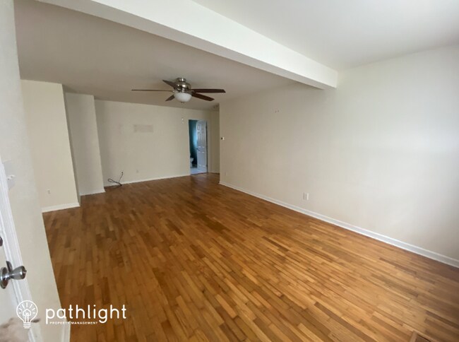 Foto del edificio - 770 Glenridge Court NE