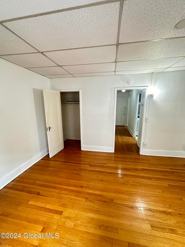 Building Photo - 15 2nd St