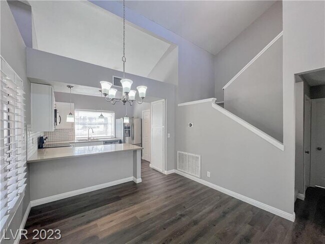 Foto del edificio - 2760 Lodestone Dr