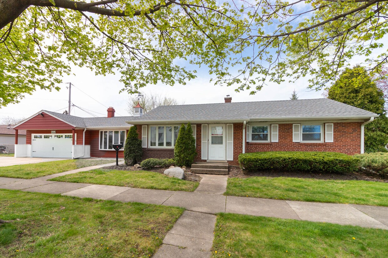 822 N Lincoln Ave, Park Ridge, IL 60068 House Rental in Park Ridge