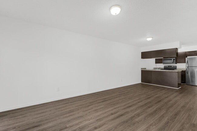 Building Photo - 2920 SE 53rd Ct