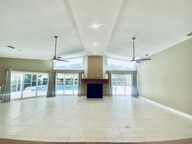 Building Photo - 140 Sea Anchor Dr
