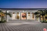 Foto principal - 450 Trousdale Pl