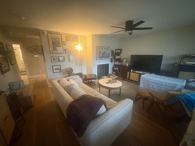 Foto del edificio - 2 Bed, 2 Bath home in North Knoxville