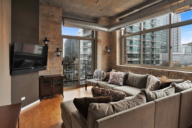 Foto del edificio - 1528 S Wabash Ave