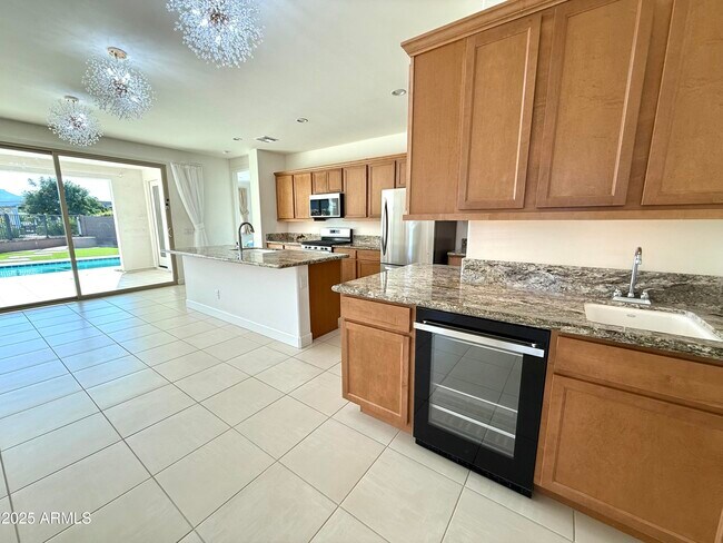 Foto del edificio - 11320 N Northfield St
