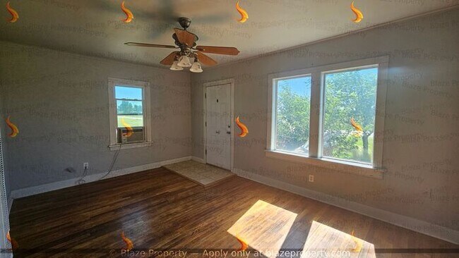 Foto del edificio - Cozy Country Home on a Large Lot